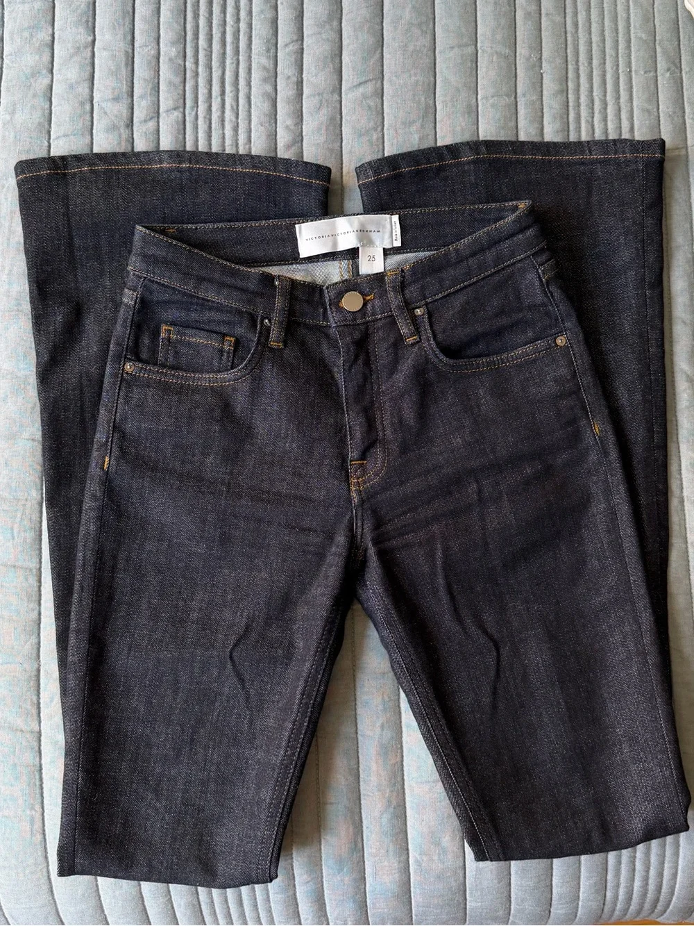 Victoria Beckham Dark High-Rise Flare Jeans - Picture 4 of 9